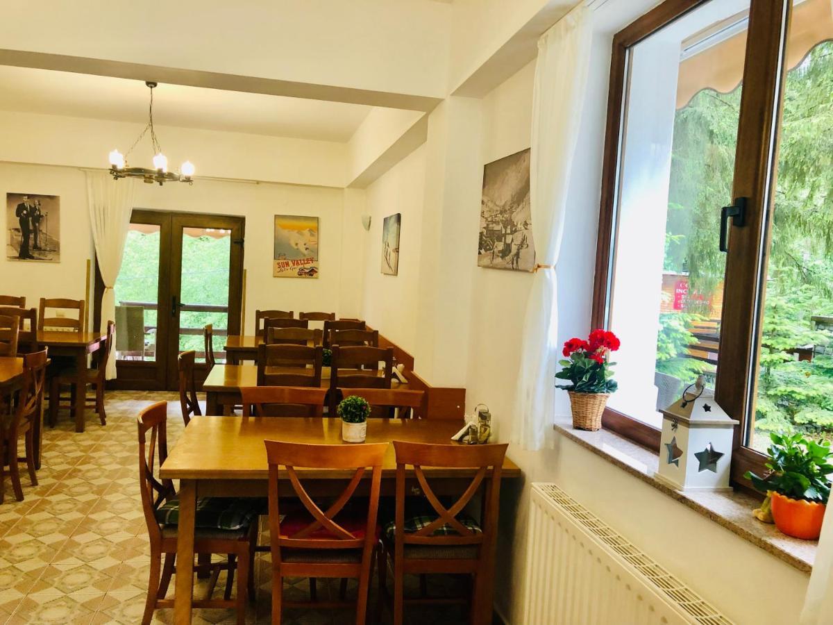 Pensiune & Restaurant Kalinder Buşteni Dış mekan fotoğraf